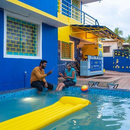 Shalom Backpackers Anjuna Goa Zewnętrze zdjęcie